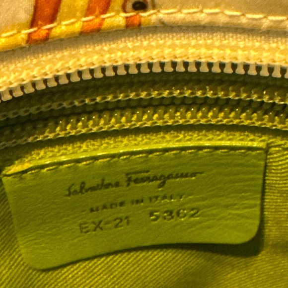 Salvatore Ferragamo Green and Cream Mini Bag with Braided Handles - Picture 6 of 9